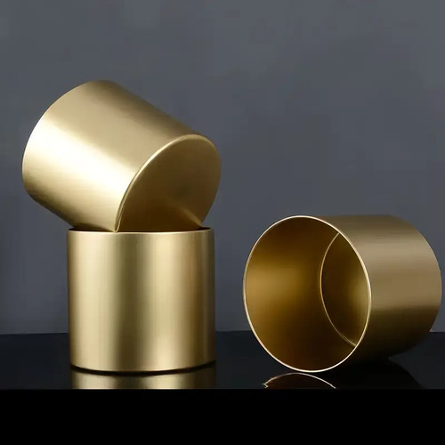 Luxury brushed gold cylinder - gold,